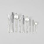 548627 Cutlery set